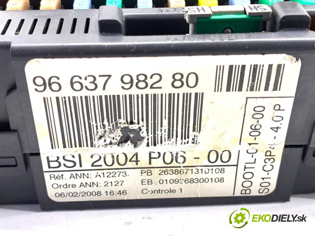 PEUGEOT 207 liftback 2008 54 kW 1.4 1360 modul BSI 9663798280 (Pojistková skříňka)