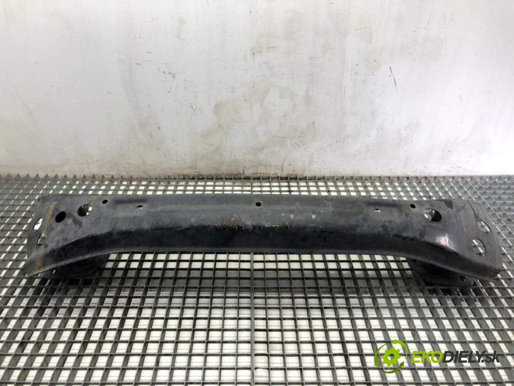 VW TRANSPORTER T6 Autobus 2020 81 kW 2.0 TDI 1968 Výstuha nárazníka predný 7E0807109B (Výstuha predná)