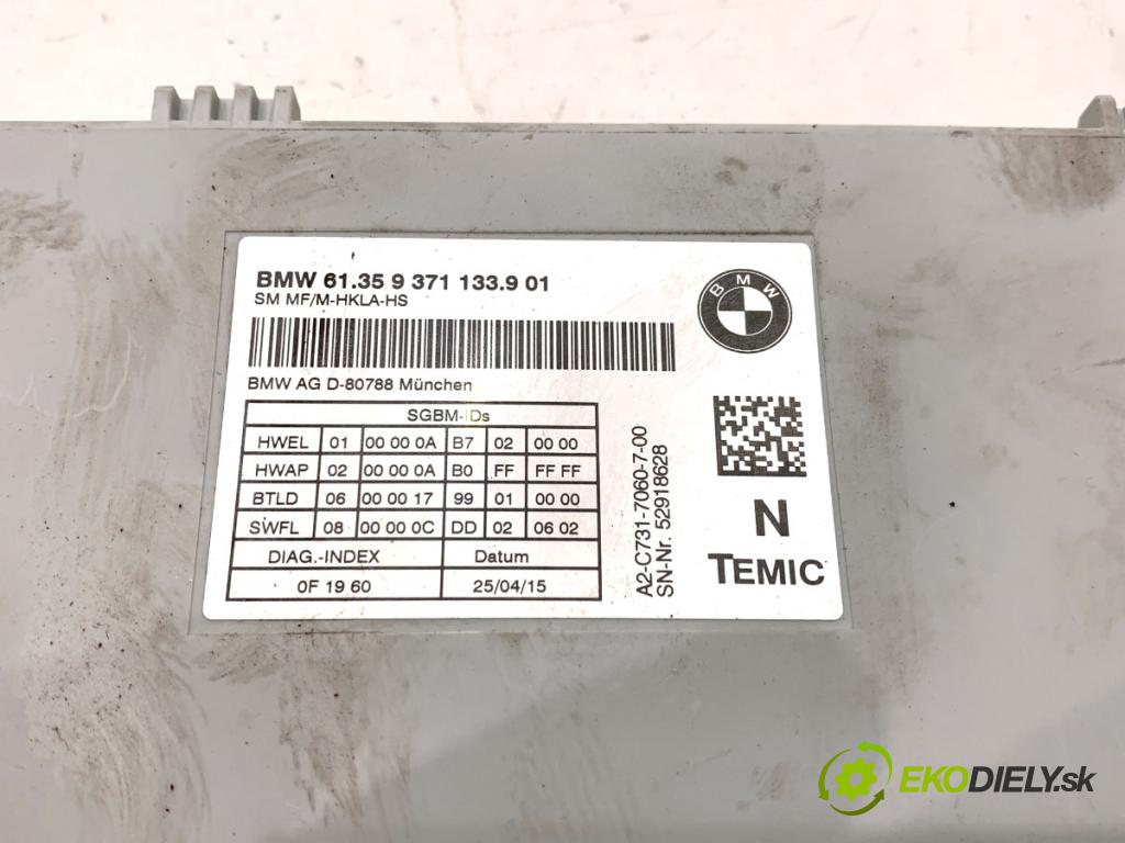 BMW F16 SUV 2015 230 kW xDrive 40 d 2993 Modul sedačky 9371133