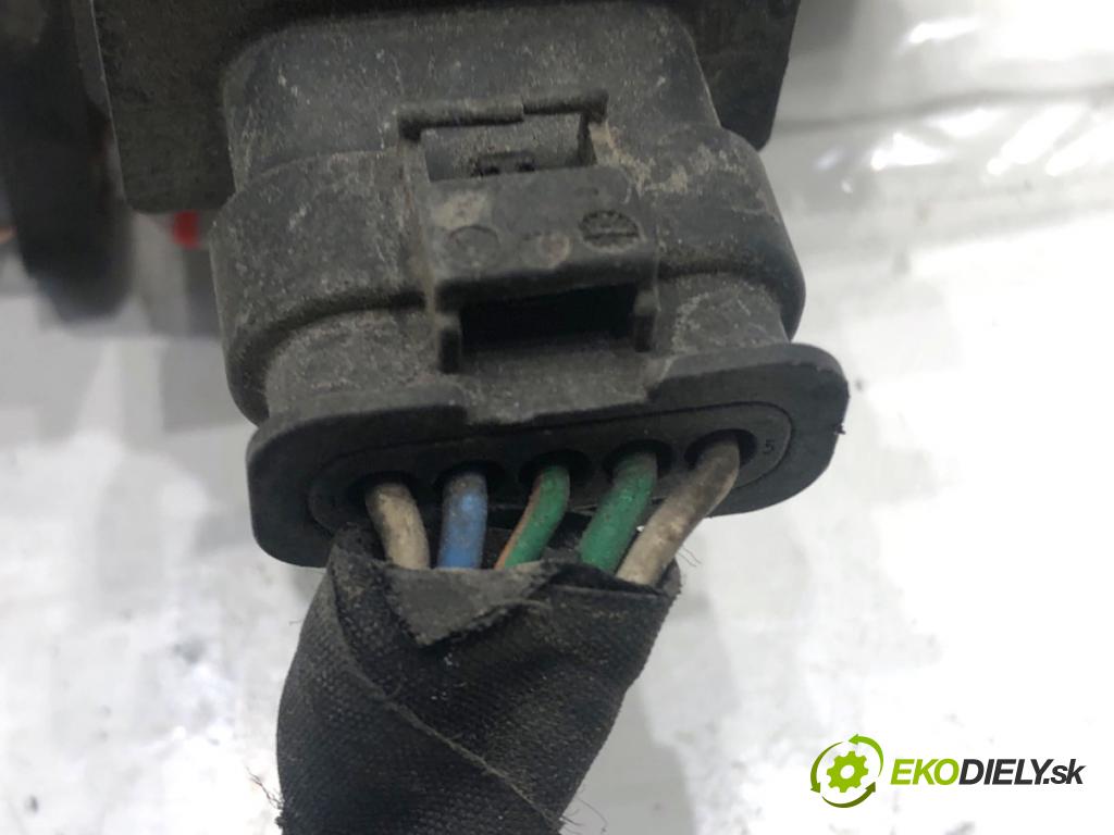 KIA CEED Kombi 2008 85 kW 1.6 CRDi 115 1582 Váha vzduchu 28164-2A401 (Váha vzduchu)