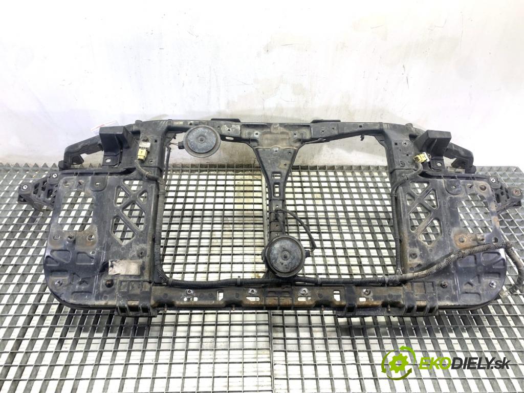 KIA CEED Kombi 2008 85 kW 1.6 CRDi 115 1582 držák přední část  (Přední výztuha)