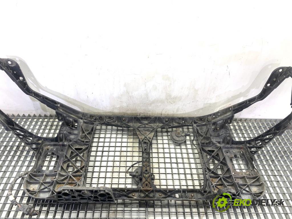 KIA CEED Kombi 2008 85 kW 1.6 CRDi 115 1582 držák přední část  (Přední výztuha)