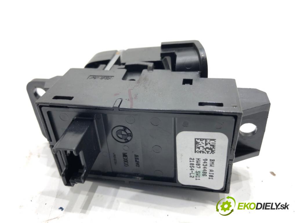 BMW G30 sedan 2021 460 kW M5 Competition 4395 Spínač brzdy ručnej brzdy 9434486 (Prepínacie páčky pod volantom)