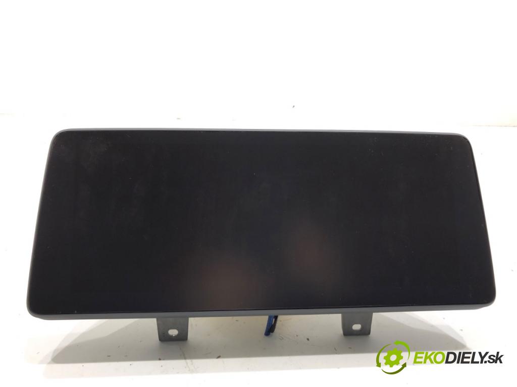 BMW G30 sedan 2021 460 kW M5 Competition 4395 Dislpej 5A07E68 (Prístrojová doska)