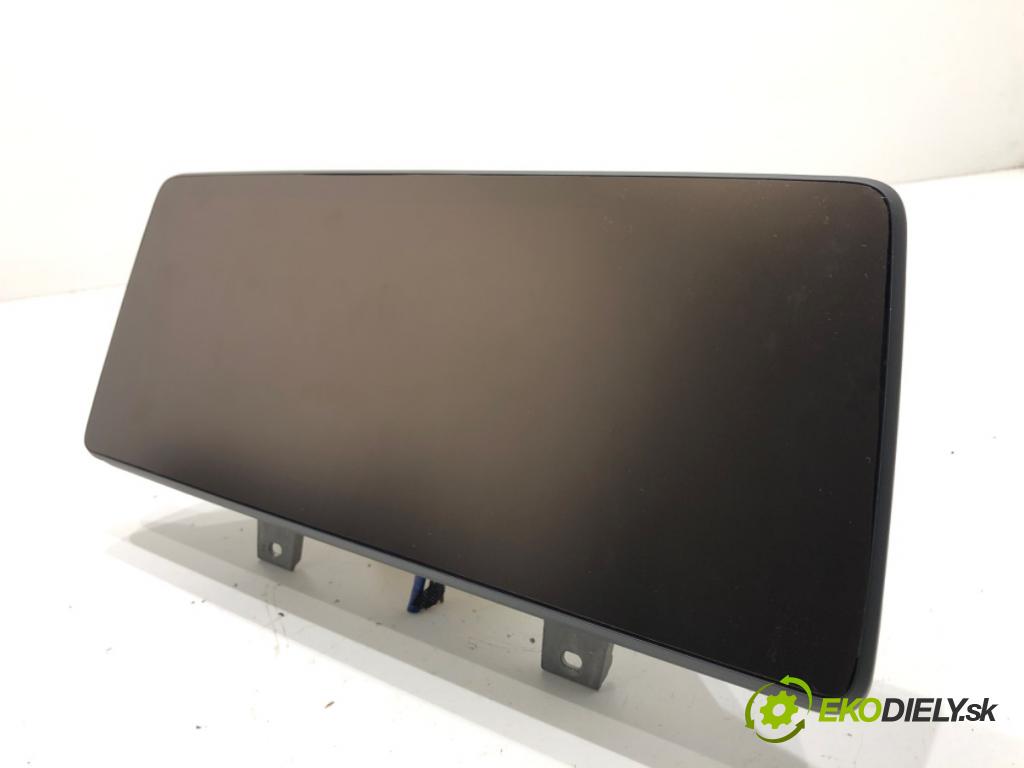 BMW G30 sedan 2021 460 kW M5 Competition 4395 Dislpej 5A07E68 (Prístrojová doska)