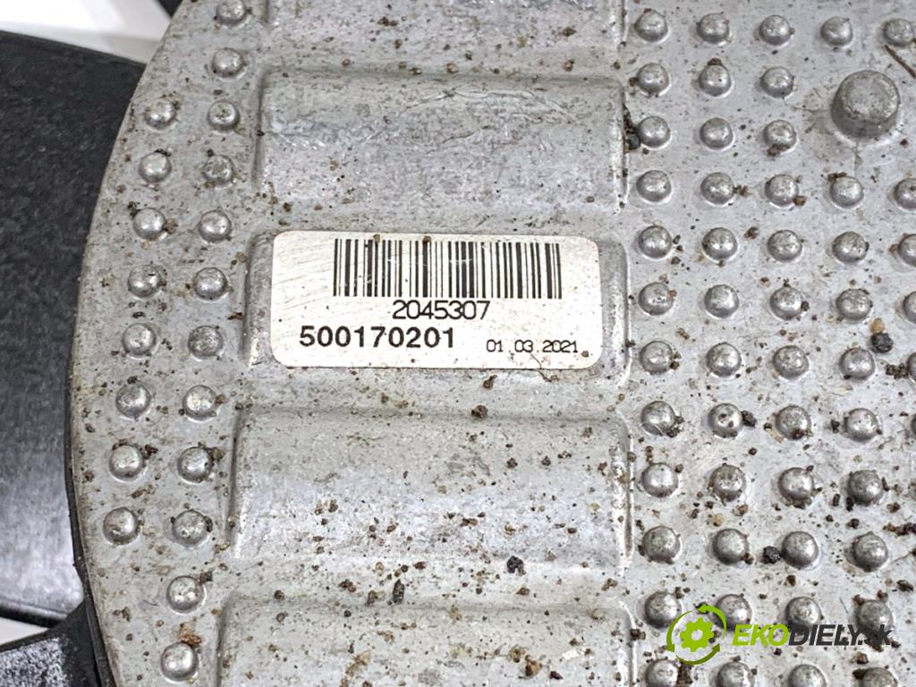 BMW G30 sedan 2021 460 kW M5 Competition 4395 Ventilátor chladiča 9897907 (Ventilátor)