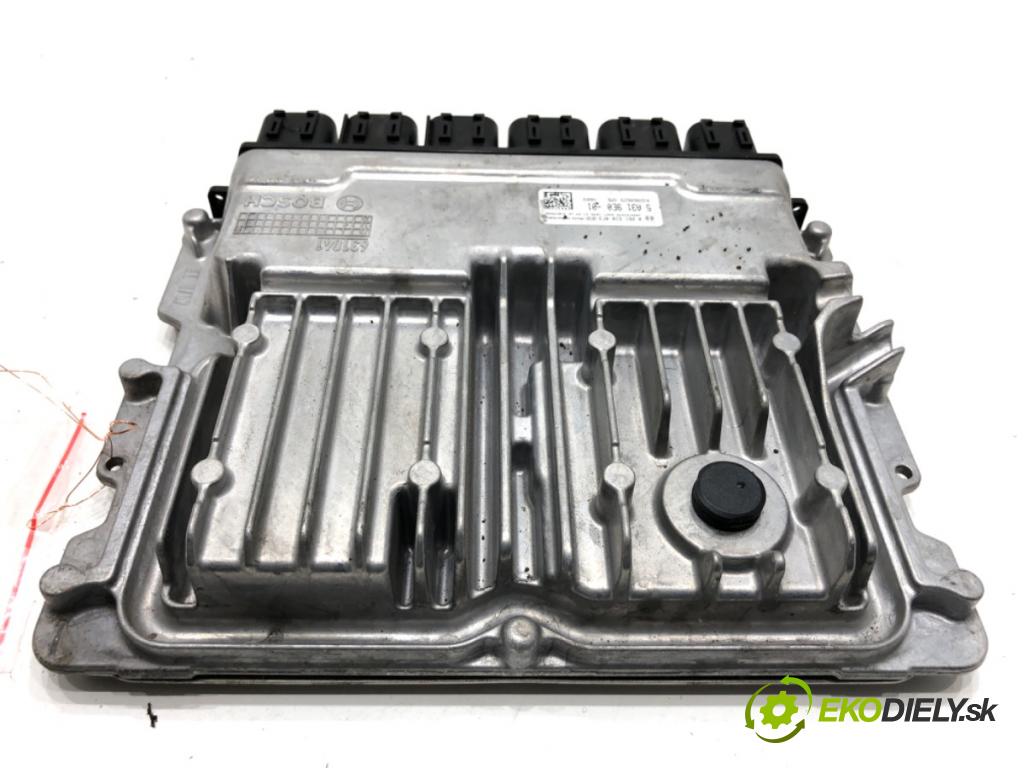 BMW G30 sedan 2021 460 kW M5 Competition 4395 riadiaca jednotka Motor 5A319E0 (Riadiaca jednotka)