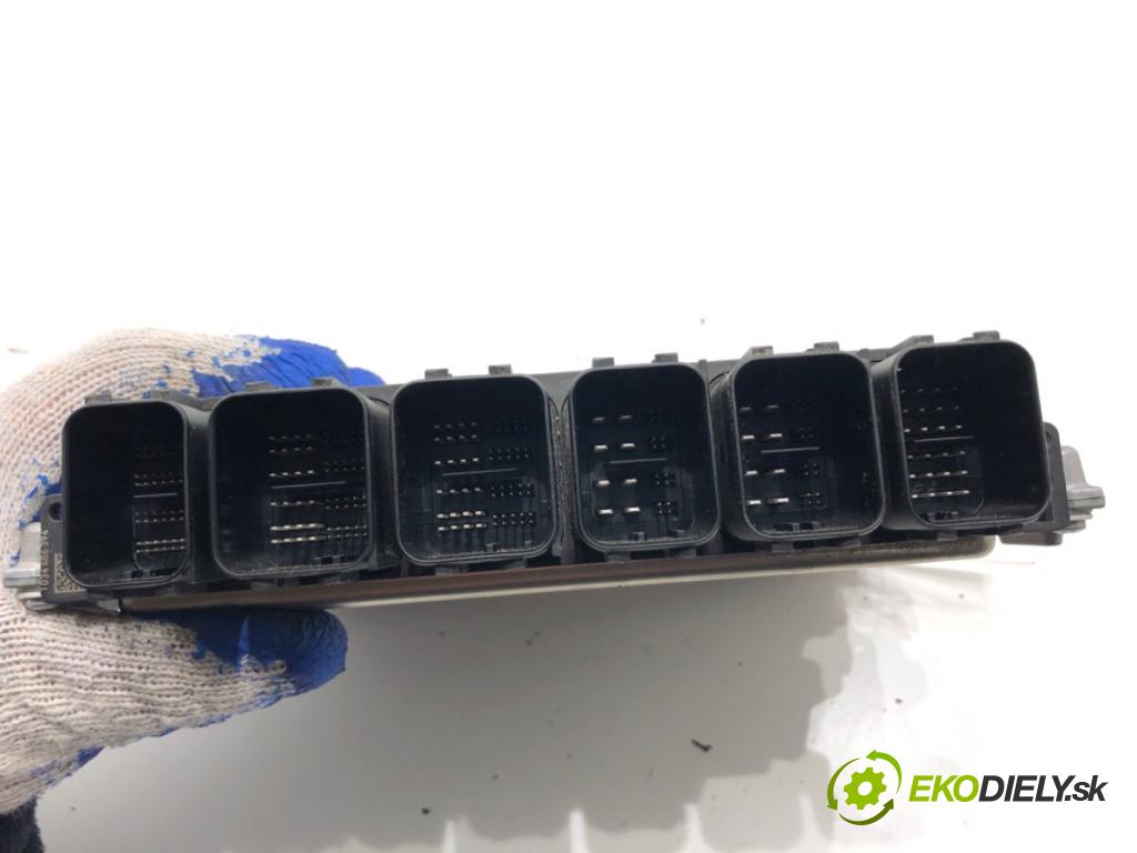 BMW G30 sedan 2021 460 kW M5 Competition 4395 riadiaca jednotka Motor 5A319E0 (Riadiaca jednotka)