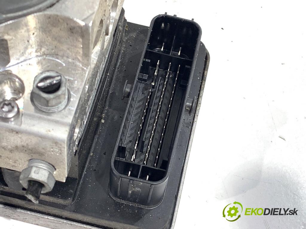 BMW G30 sedan 2021 460 kW M5 Competition 4395 Pumpa ABS 5A3EAB2 (Pumpa ABS)