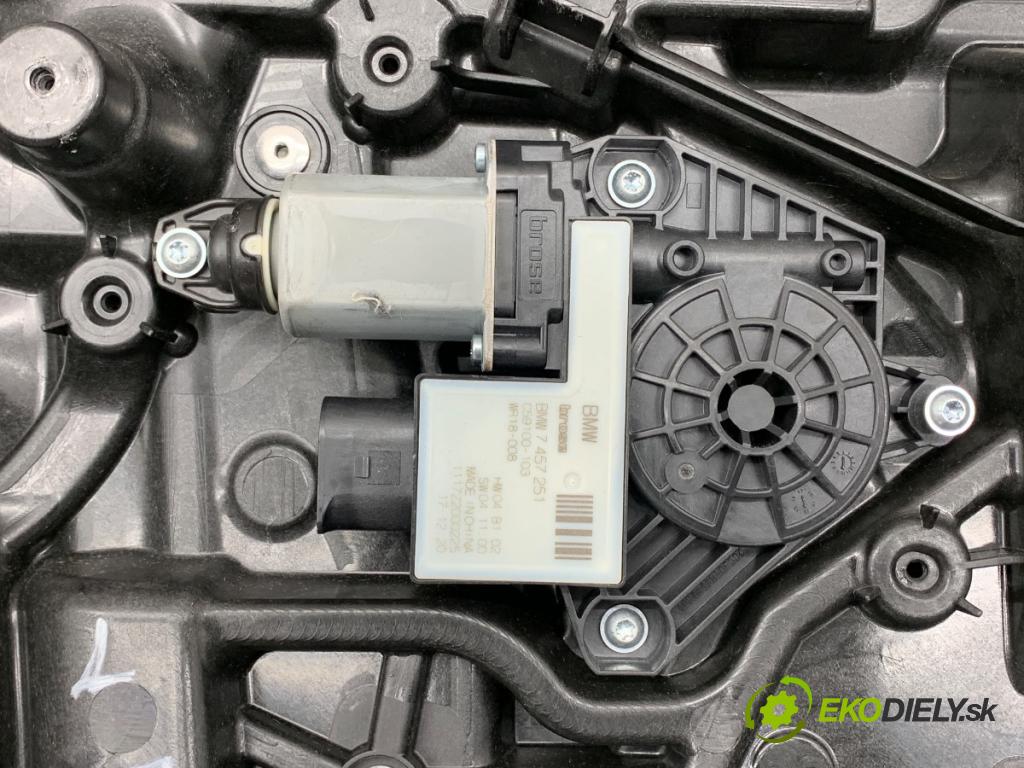 BMW G30 sedan 2021 460 kW M5 Competition 4395 Mechanizmus okna ľavy zad 7365167