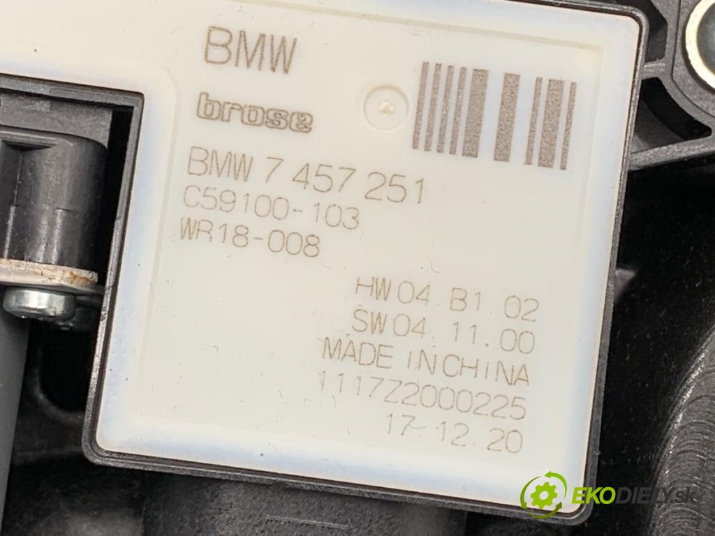 BMW G30 sedan 2021 460 kW M5 Competition 4395 Mechanizmus okna ľavy zad 7365167