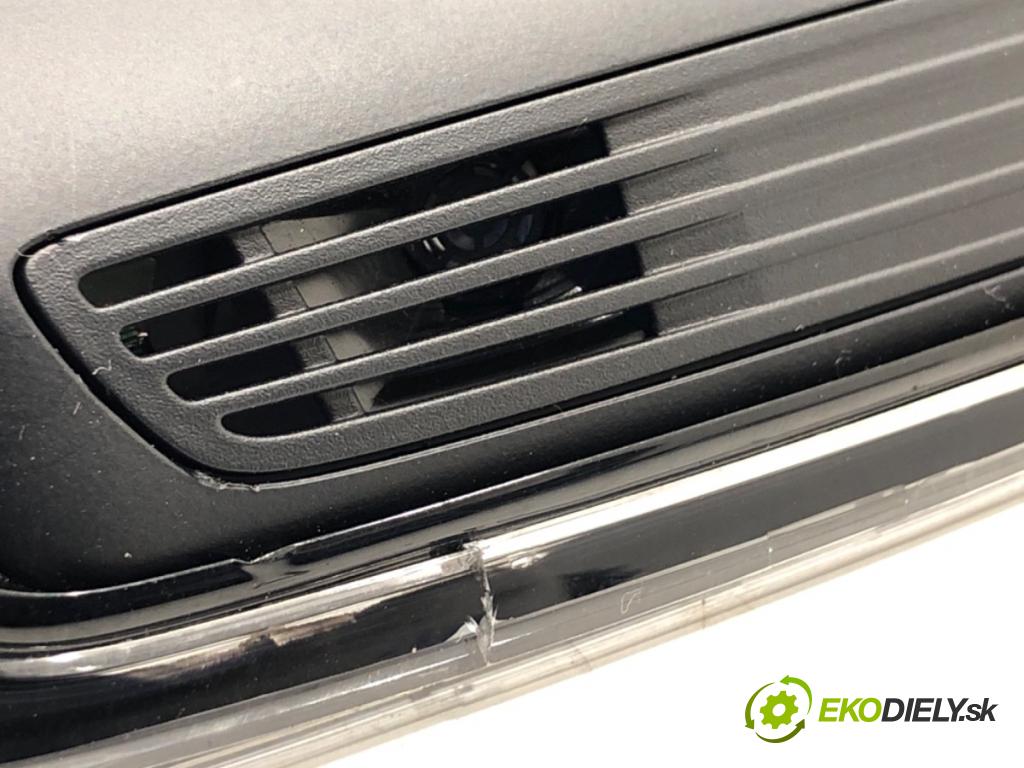 BMW G30 sedan 2021 460 kW M5 Competition 4395 Svetlo stropné 5A3CD58