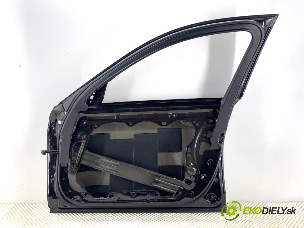 BMW G30 sedan 2021 460 kW M5 Competition 4395 dveře pravý přední část 475