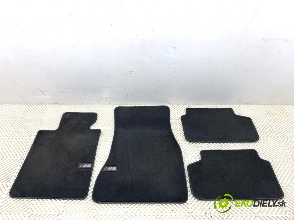 BMW G30 sedan 2021 460 kW M5 Competition 4395 koberček 