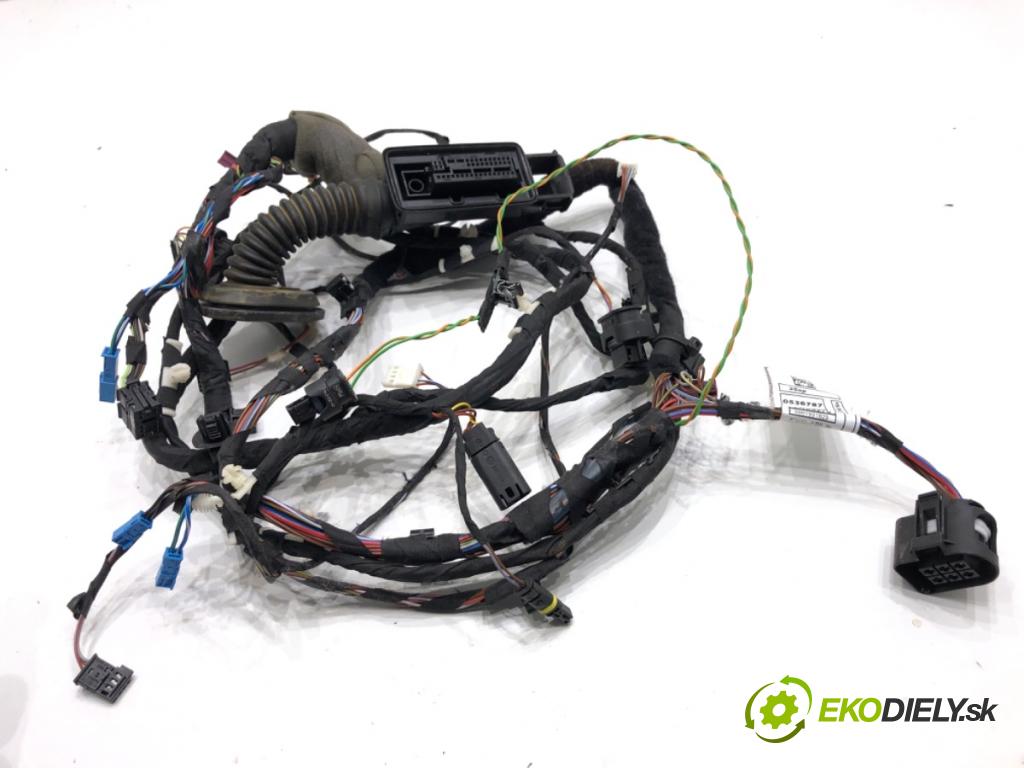 BMW G30 sedan 2021 460 kW M5 Competition 4395 Káblovačka Dvere predný pravy 9841275