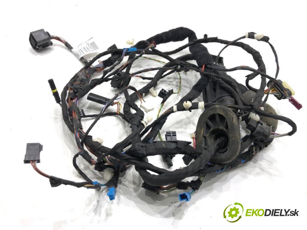 BMW G30 sedan 2021 460 kW M5 Competition 4395 káblovačka dveře přední část pravý 9841275