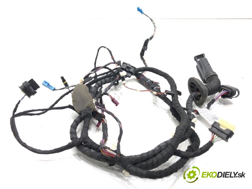 BMW G30 sedan 2021 460 kW M5 Competition 4395 káblovačka dveře zadní část pravý 9841292