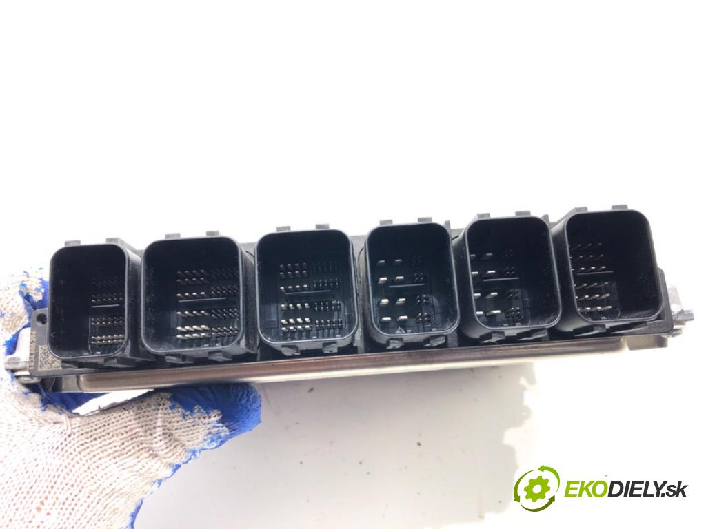 BMW G30 sedan 2021 460 kW M5 Competition 4395 riadiaca jednotka Motor 5A319E0 (Riadiaca jednotka)