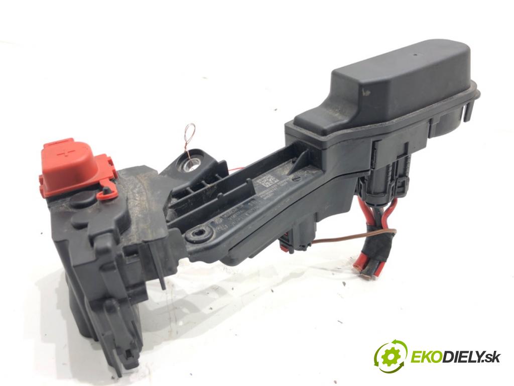 BMW G30 sedan 2021 460 kW M5 Competition 4395 Rozdeľovač PRĄDU 9339824 (Rozdeľovač)