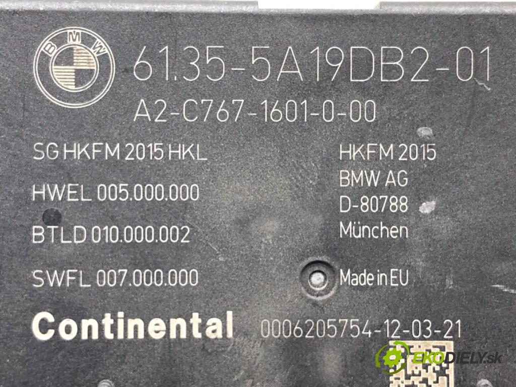 BMW G30 sedan 2021 460 kW M5 Competition 4395 Modul dverí 5A19DB2