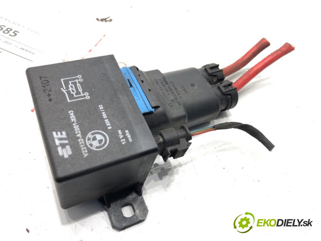 BMW G30 sedan 2021 460 kW M5 Competition 4395 Modul relé ventilátora 6836504