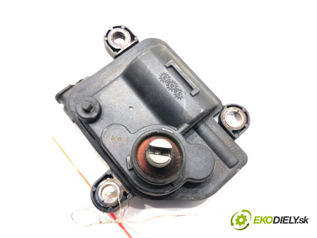 BMW G30 sedan 2021 460 kW M5 Competition 4395 Nastavovač zvod, potrubie 8686640 (Motorček ostatné)