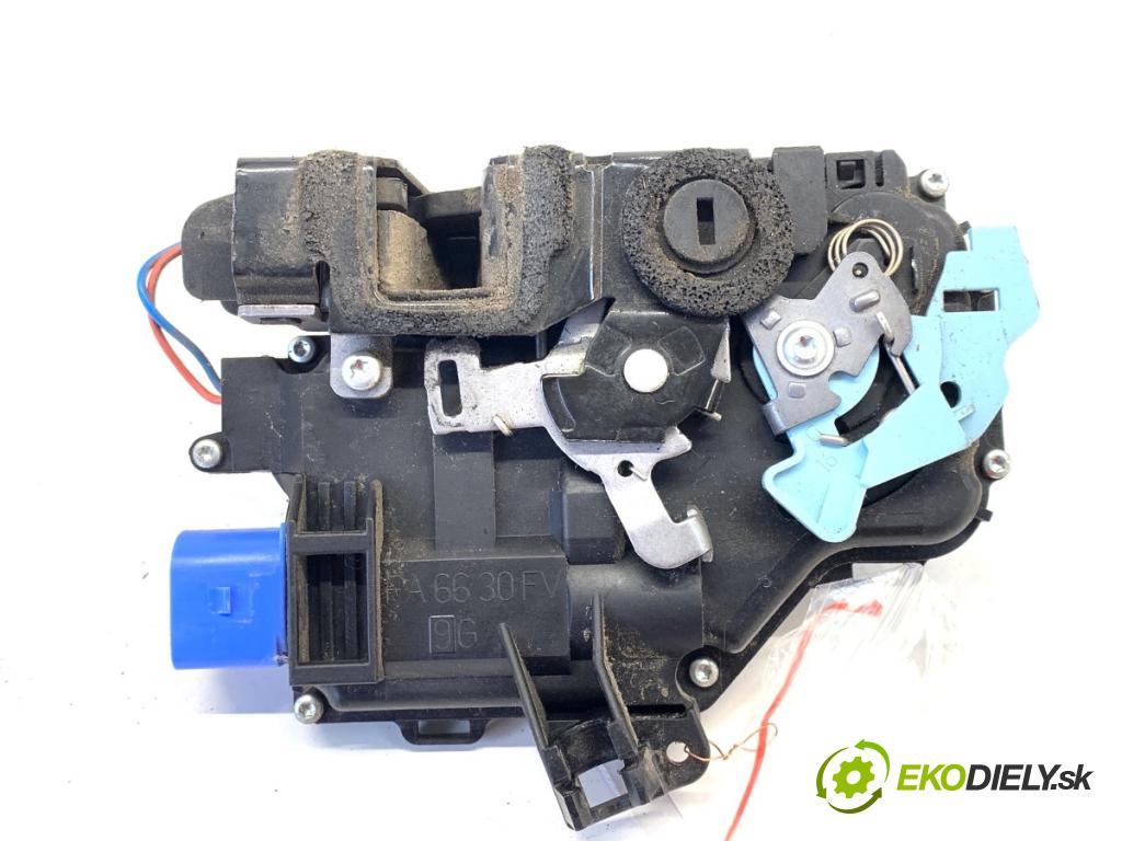 SKODA ROOMSTER nadwozie wielkoprzestrzenne (MPV) 2010 63 kW 1.2 TSI 1197 zámok Dvere ľavy zad 5J7839015B