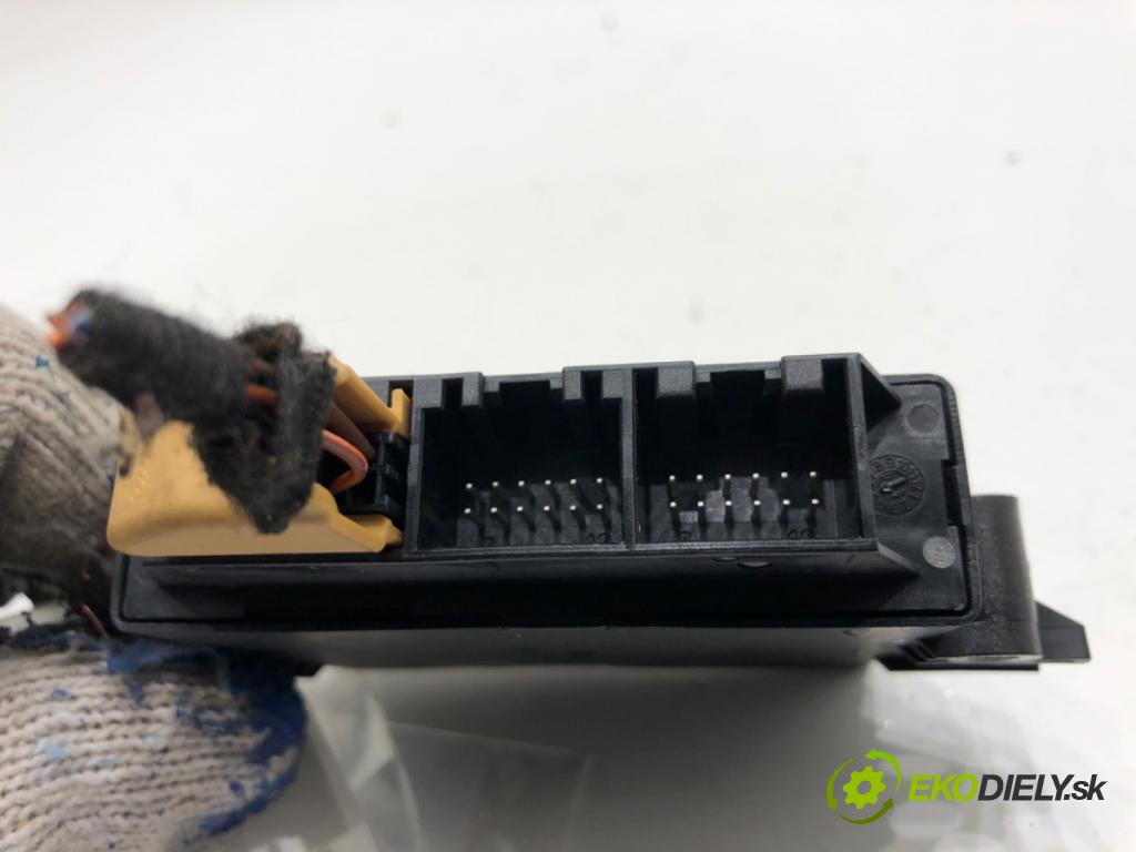 SKODA ROOMSTER nadwozie wielkoprzestrzenne (MPV) 2010 63 kW 1.2 TSI 1197 modul PDC 5J0919475 (Řídící jednotka ostatní)