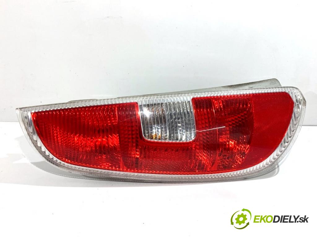 SKODA ROOMSTER nadwozie wielkoprzestrzenne (MPV) 2010 63 kW 1.2 TSI 1197 Svetlo ľavy zad 5J7945095