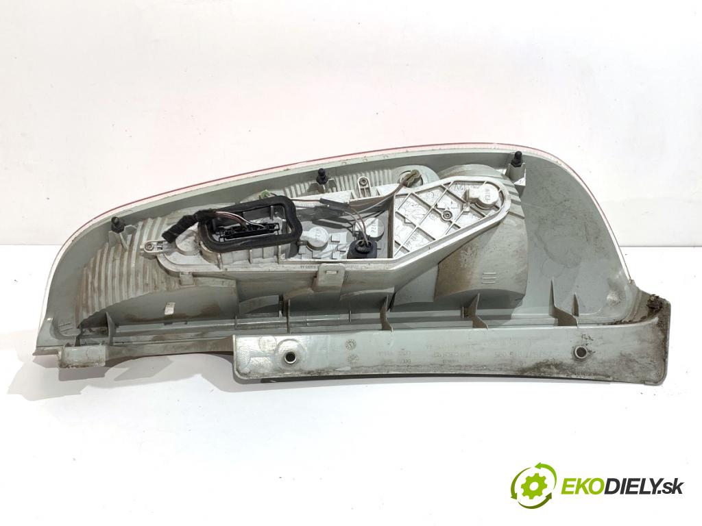 SKODA ROOMSTER nadwozie wielkoprzestrzenne (MPV) 2010 63 kW 1.2 TSI 1197 Svetlo ľavy zad 5J7945095