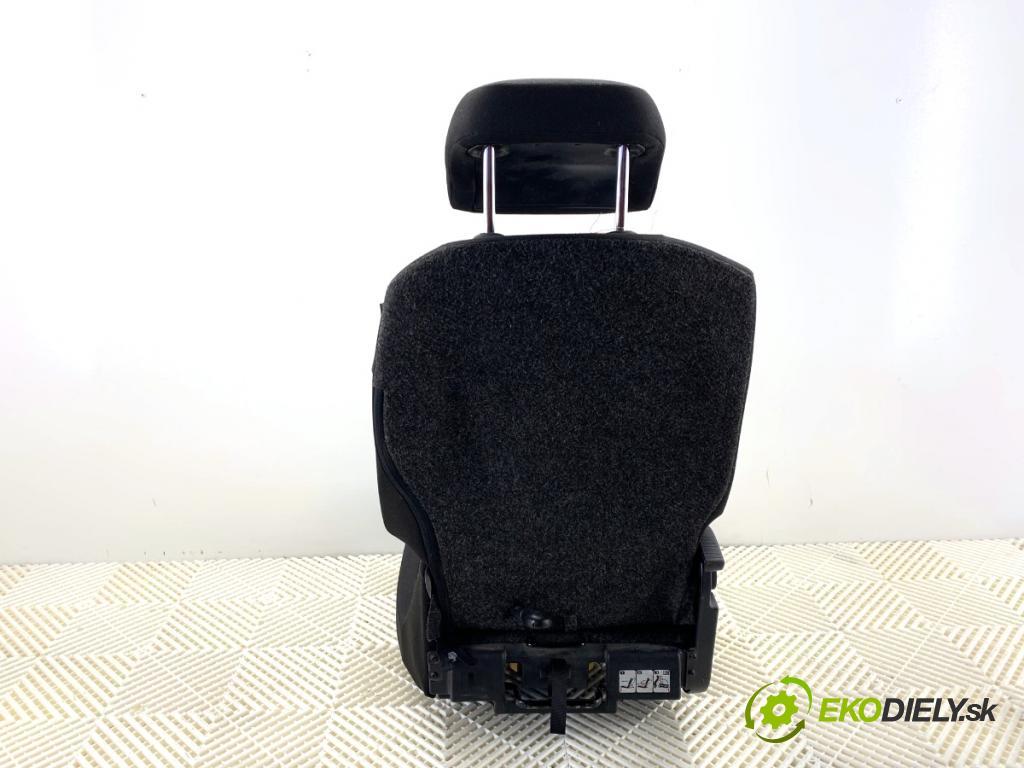 SKODA ROOMSTER nadwozie wielkoprzestrzenne (MPV) 2010 63 kW 1.2 TSI 1197 Sedadlo zad ľavy
