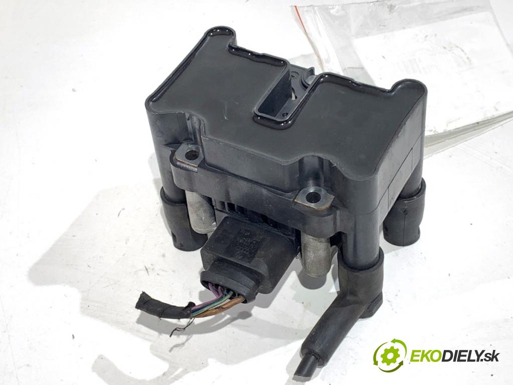 SKODA ROOMSTER nadwozie wielkoprzestrzenne (MPV) 2010 63 kW 1.2 TSI 1197 Cievka zapaľovacia NGK U2003 (Zapaľovacia cievka)