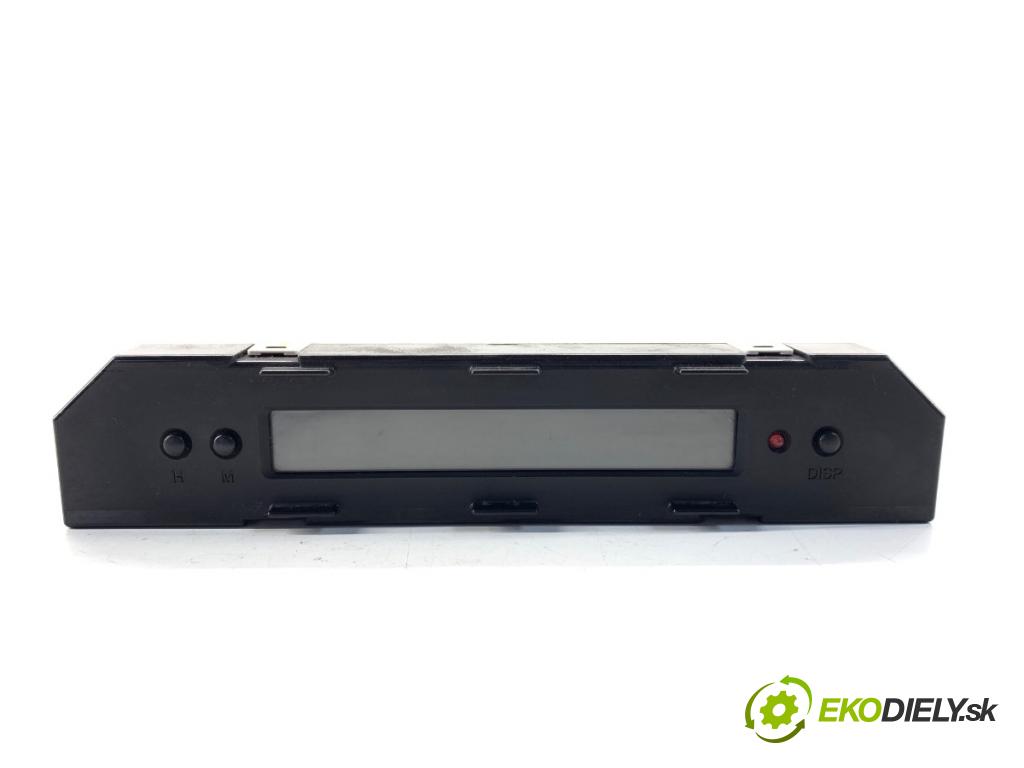 SUZUKI SWIFT III liftback 2009 68 kW 1.3 (RS 413) 1328 Dislpej  (Prístrojová doska)