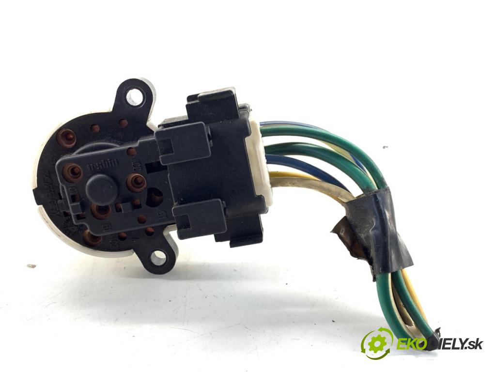 SUZUKI SWIFT III liftback 2009 68 kW 1.3 (RS 413) 1328 Kocka, vložka spínacej skrinky  (Spínacia skrinka)