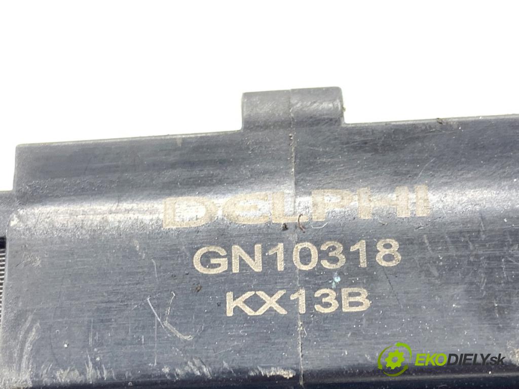 SUZUKI SWIFT III liftback 2009 68 kW 1.3 (RS 413) 1328 Cievka zapaľovacia 099700-0370