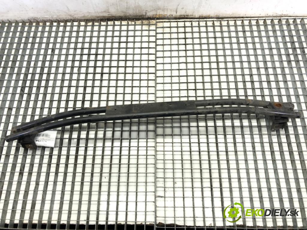 SUZUKI SWIFT III liftback 2009 68 kW 1.3 (RS 413) 1328 Výstuha nárazníka predný  (Výstuha predná)