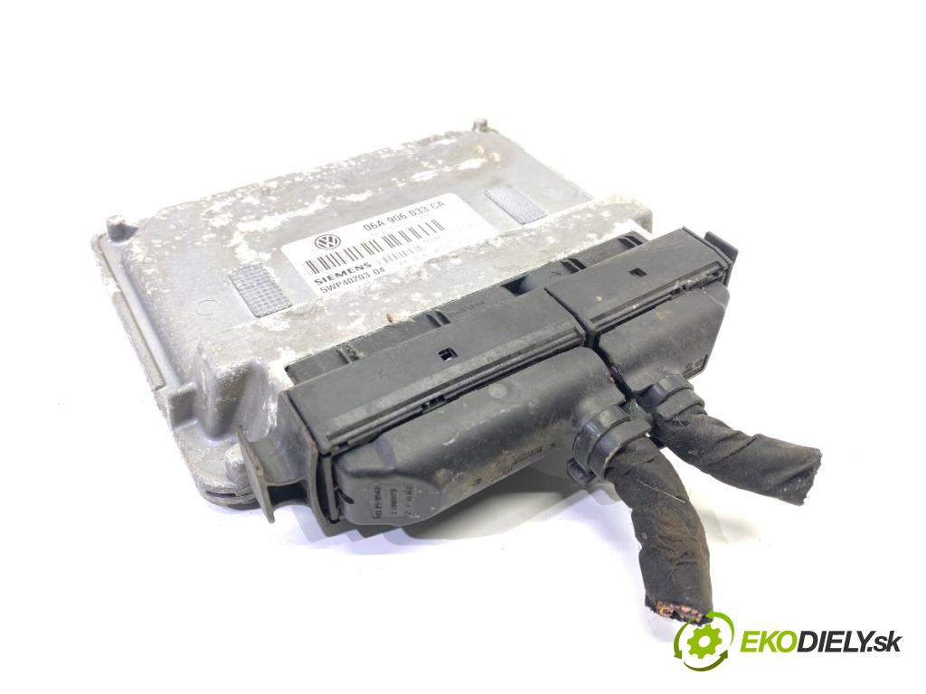 VW GOLF V liftback 2005 75 kW 1.6 1595 riadiaca jednotka Motor 06A906033CA (Riadiaca jednotka)