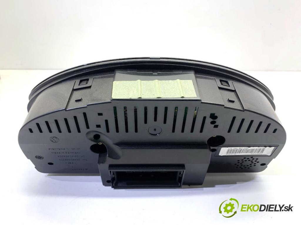 VW GOLF V liftback 2005 75 kW 1.6 1595 Prístrojovka 1K0920861A (Prístrojová doska)