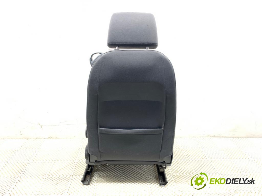 VW GOLF V liftback 2005 75 kW 1.6 1595 Sedadlo ľavy predný