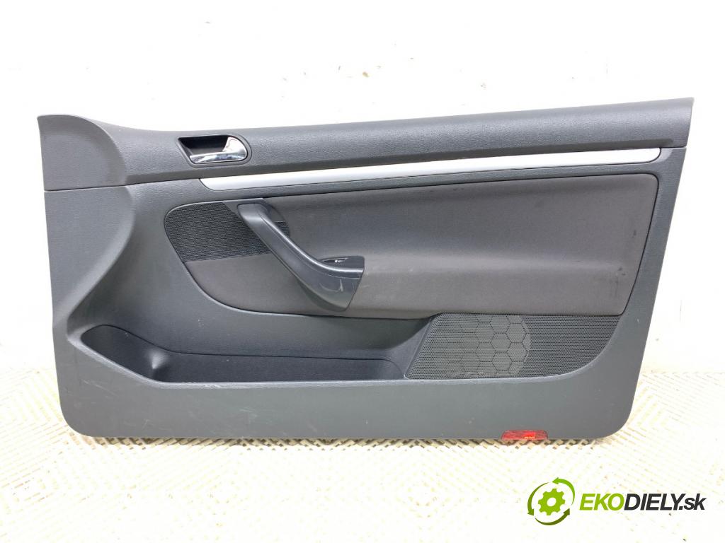 VW GOLF V liftback 2005 75 kW 1.6 1595 čalúnenie Dvere pravy predný 