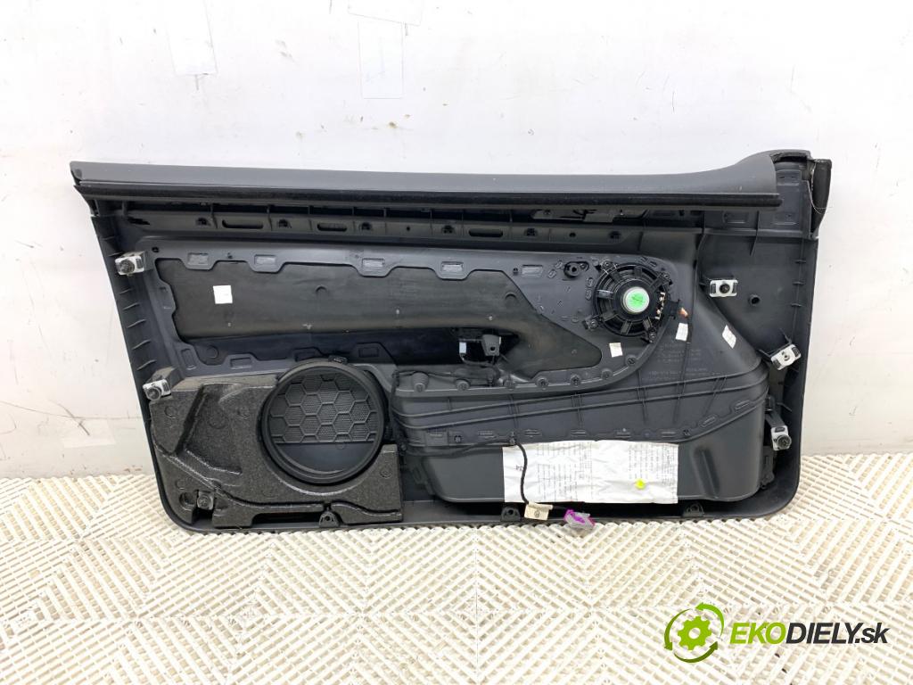 VW GOLF V liftback 2005 75 kW 1.6 1595 čalúnenie Dvere pravy predný