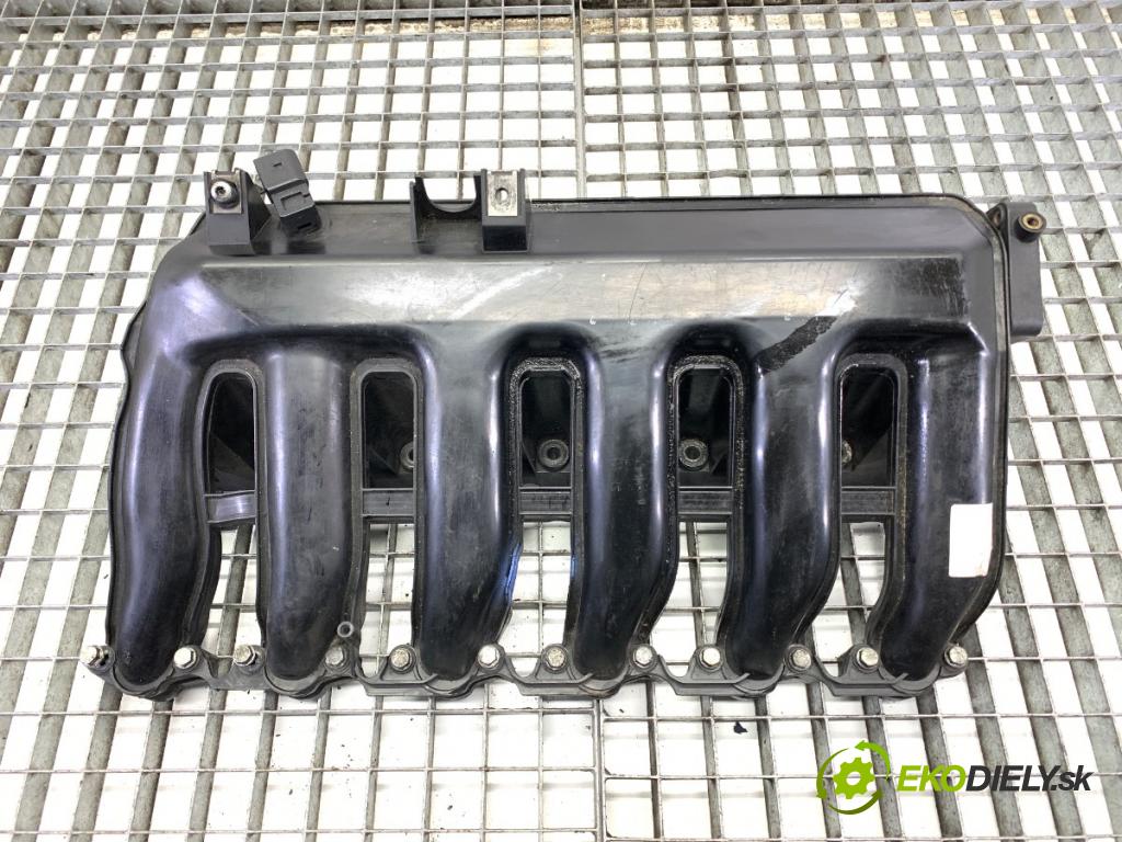 BMW E83 SUV 2004 150 kW 3.0 d 2993 Potrubie sacie, sanie  (Sacie potrubie)