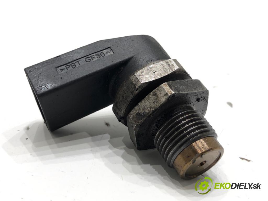 BMW E83 SUV 2004 150 kW 3.0 d 2993 Snímač tlaku paliva 0281002497 (Snímač)