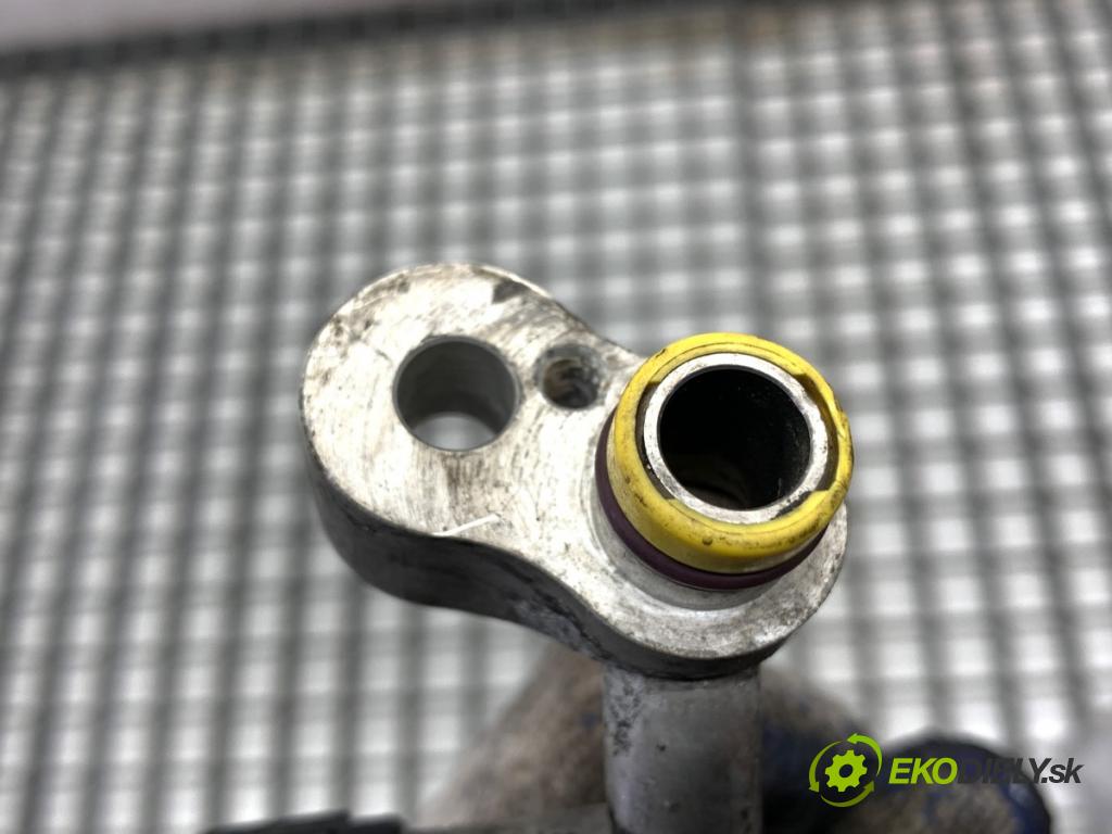 BMW E83 SUV 2004 150 kW 3.0 d 2993 rúrka klimatizácie  (Rúrka klimatizácie)