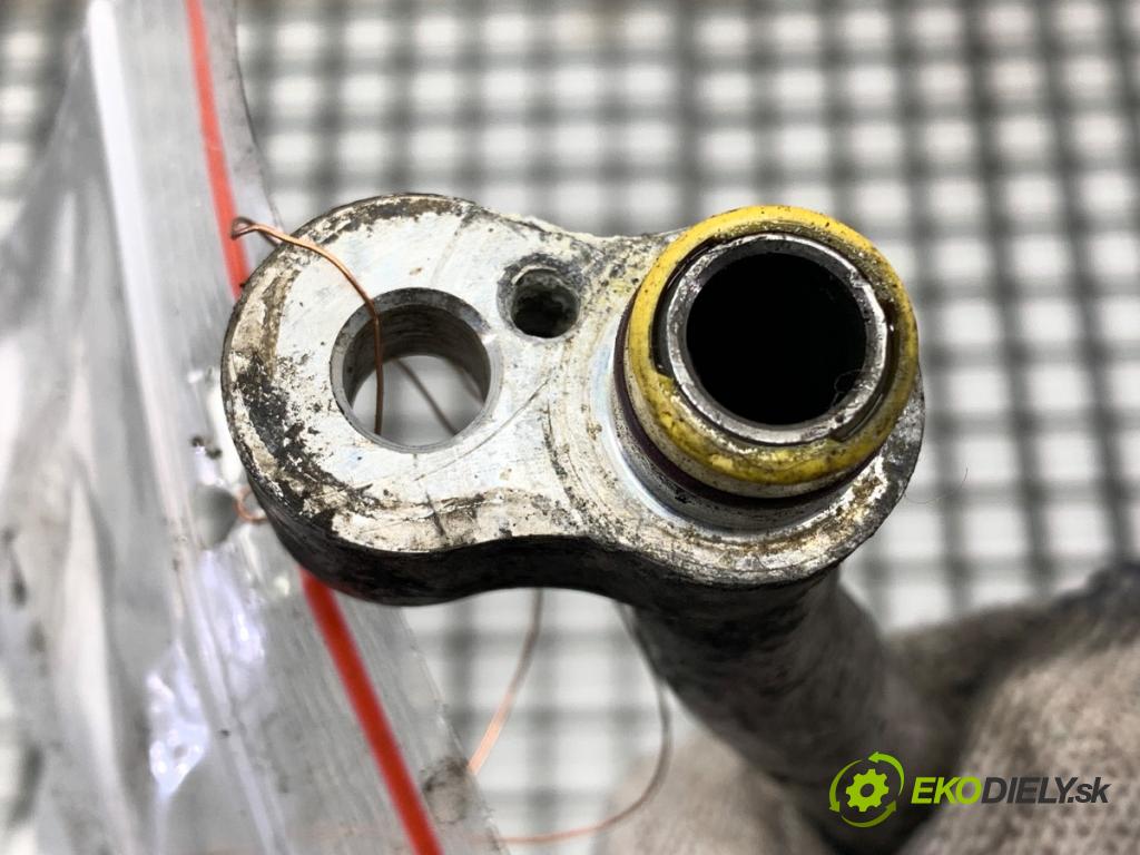 BMW E83 SUV 2004 150 kW 3.0 d 2993 rúrka klimatizácie  (Rúrka klimatizácie)