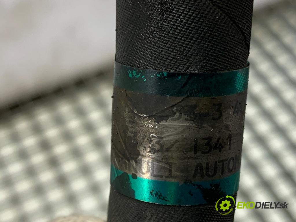 BMW E83 SUV 2004 150 kW 3.0 d 2993 rúrka klimatizácie  (Rúrka klimatizácie)