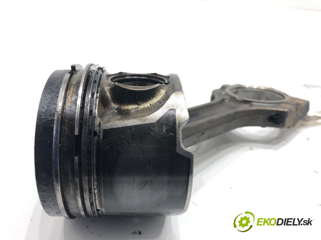 BMW E83 SUV 2004 150 kW 3.0 d 2993 PÍST: ojnice M57D30 (Píst)