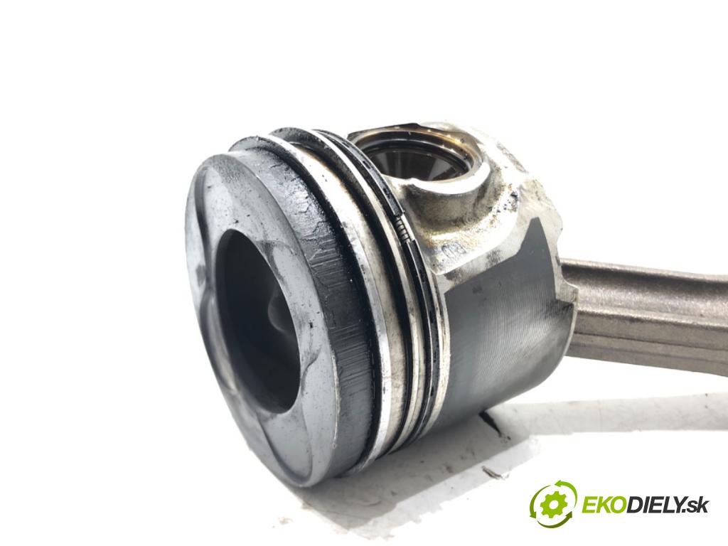 BMW E83 SUV 2004 150 kW 3.0 d 2993 PÍST: ojnice M57D30 (Píst)