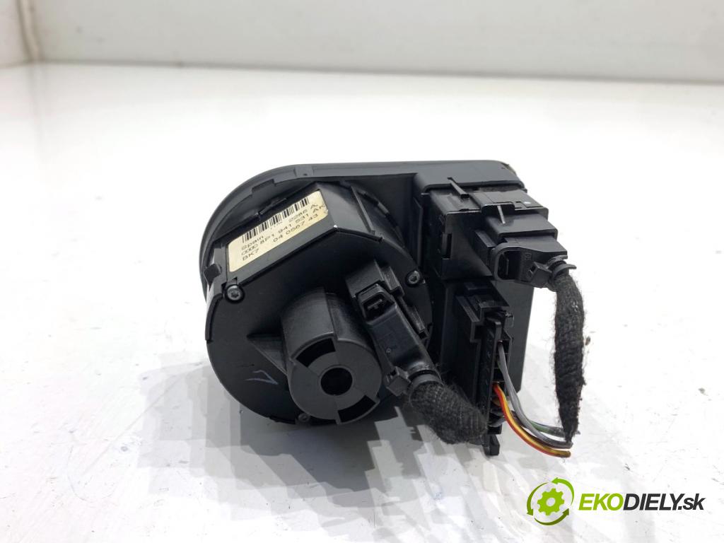 AUDI A3 8P liftback 2006 125 kW 2.0 TDI 1968 Spínač svetiel 8P1941531AK