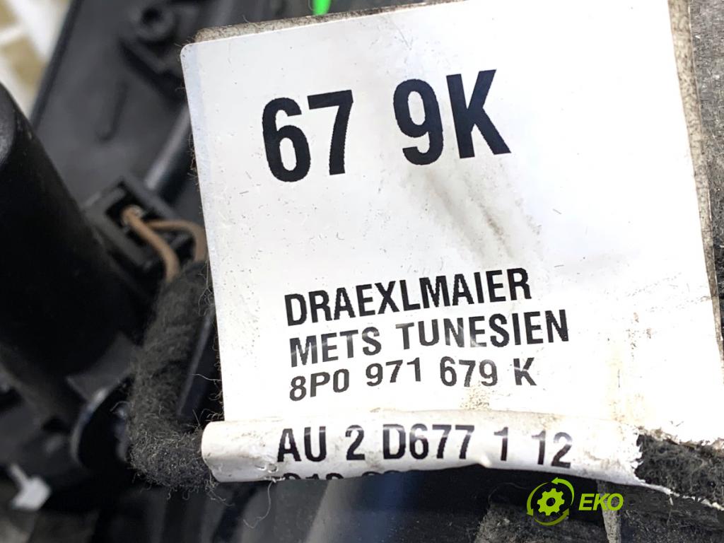 AUDI A3 8P liftback 2006 125 kW 2.0 TDI 1968 Priehradka, kastlík spolujazdca 8P1857035B (Priehradka (kastlík))